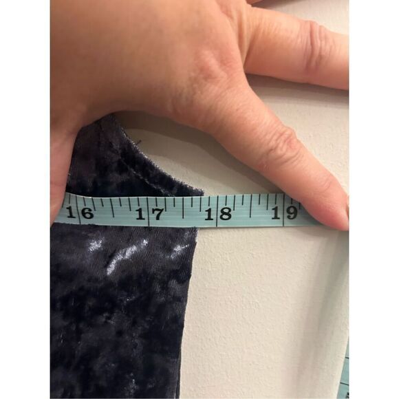 Socialite crushed velour strappy camisole S blue-gray color - Picture 3 of 6